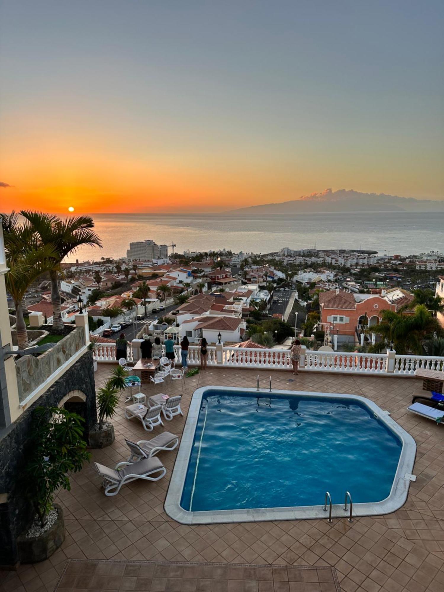 Boutique Villa Leicht & Friends Costa Adeje  Exteriör bild